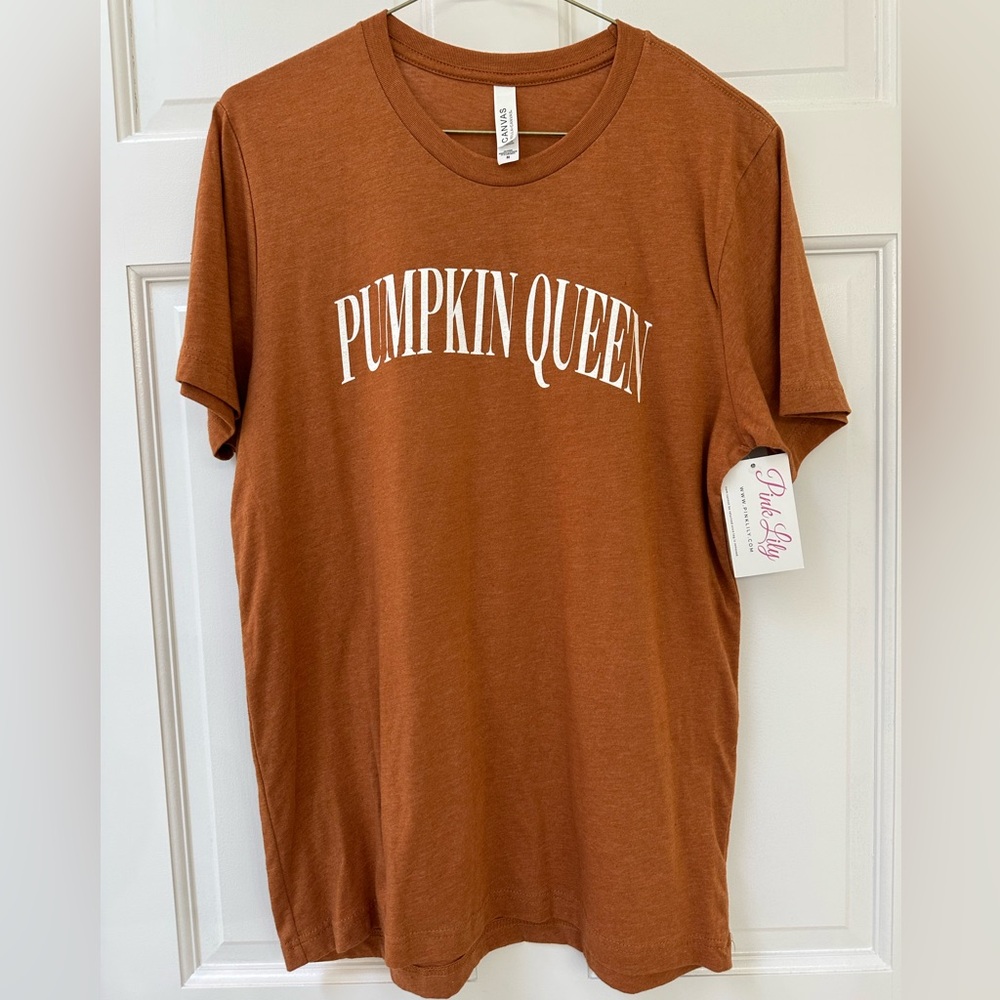 Pink Lily Graphic Pumpkin Tee